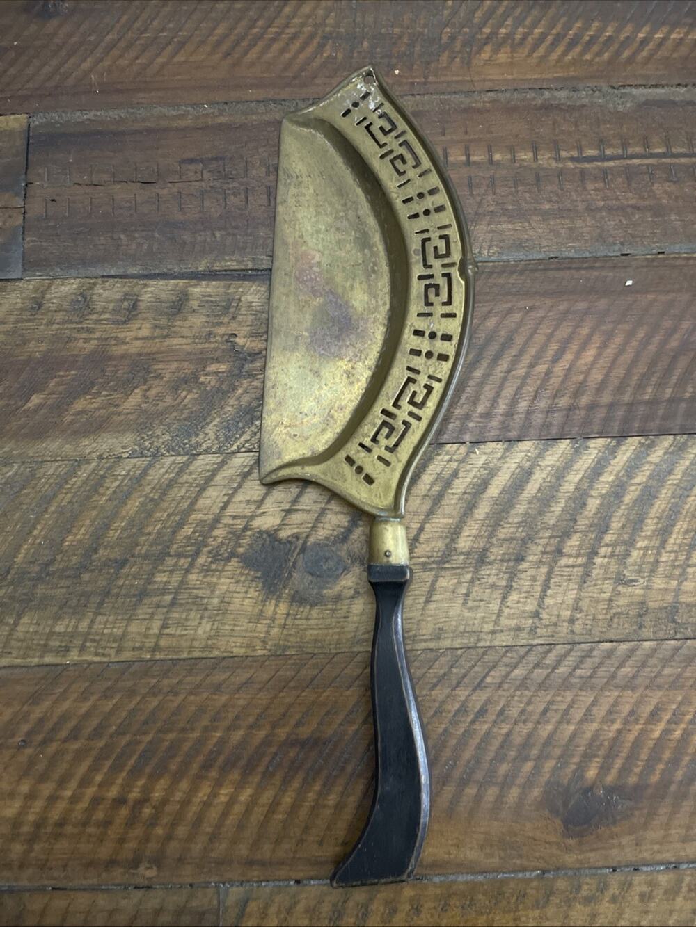 Antique Metal Crumb Tray by Bowman Manning Quality Meriden, CT 6” USA Art Deco